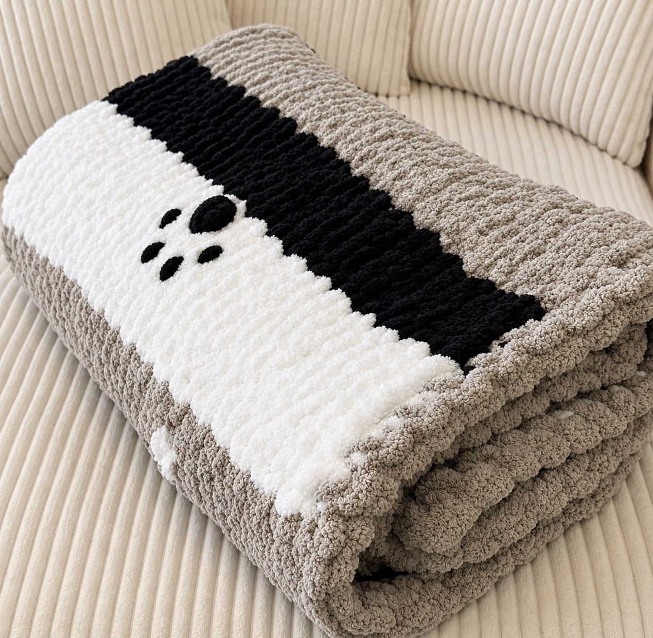 Handmade Chunky Knit Paw Print Blanket, Black, White & Light Gray 49x58