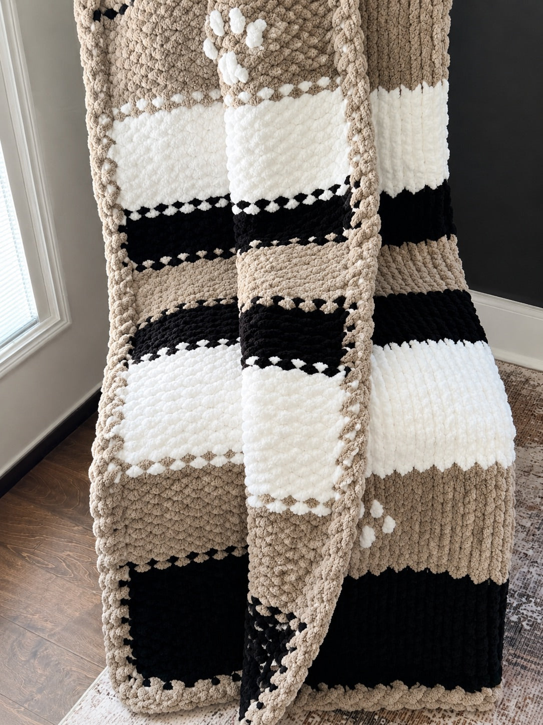 Handmade Chunky Knit Paw Print Blanket, Black, White & Light Gray 49x58