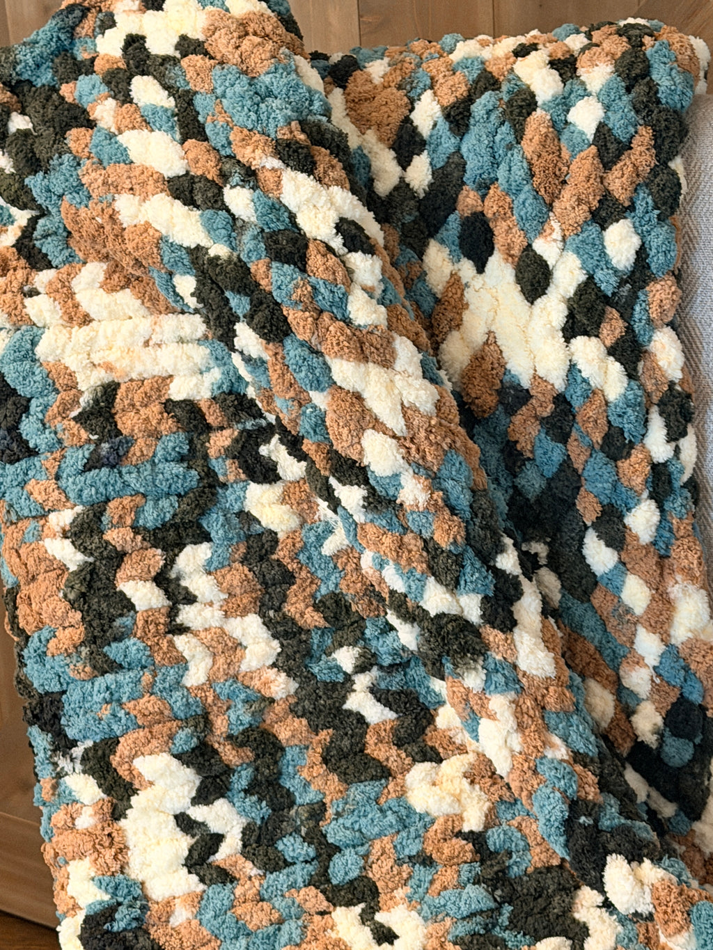 Handmade Chunky Knit Lap/Baby Blanket, Finger Crocheted Cozy Throw, 33.5x52