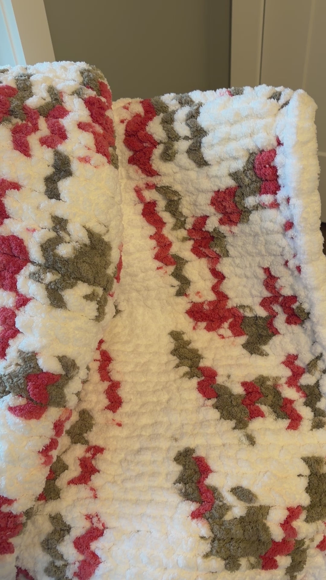 Handmade Chunky Knit Throw Blanket 45x42